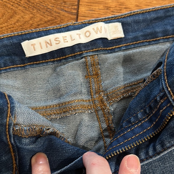 New pair of Tinseltown Jeans - Picture 5 of 9